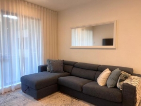 Exquisite 3BR Exhibition Melbourne with Gym & Pool
